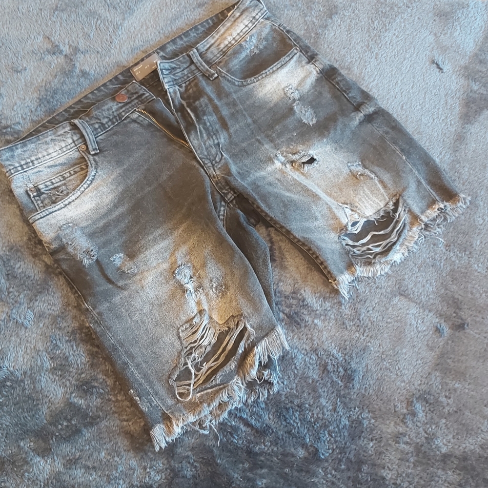 Zara Man Jean Shorts